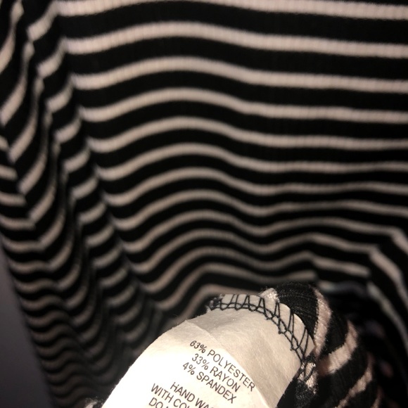 B&W Tank Top - Picture 4 of 6